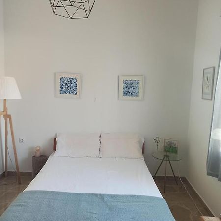Όμορφο Διαμέρισμα Στο Κέντρο Της Πόλης Agios Andonios  ภายนอก รูปภาพ